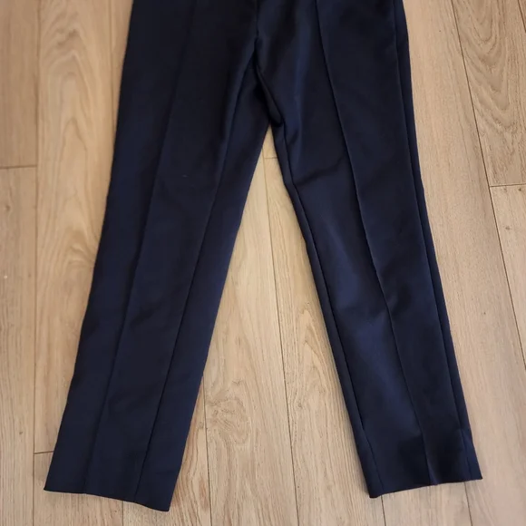 Akris Franca Cropped Pants-8 - Picture 4 of 16